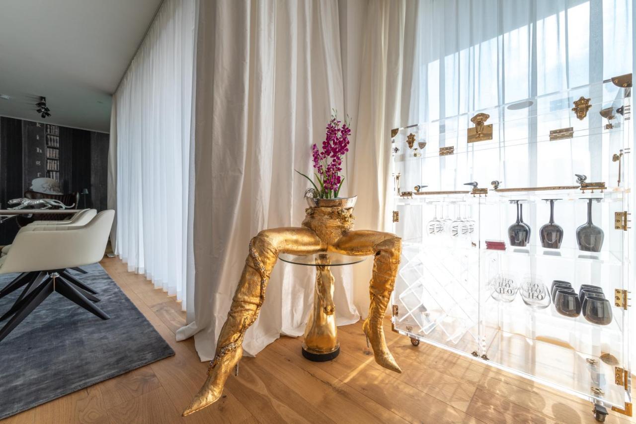 Exclusive 2Br Skyline Penthouse By Hm Apartman Bécs Kültér fotó